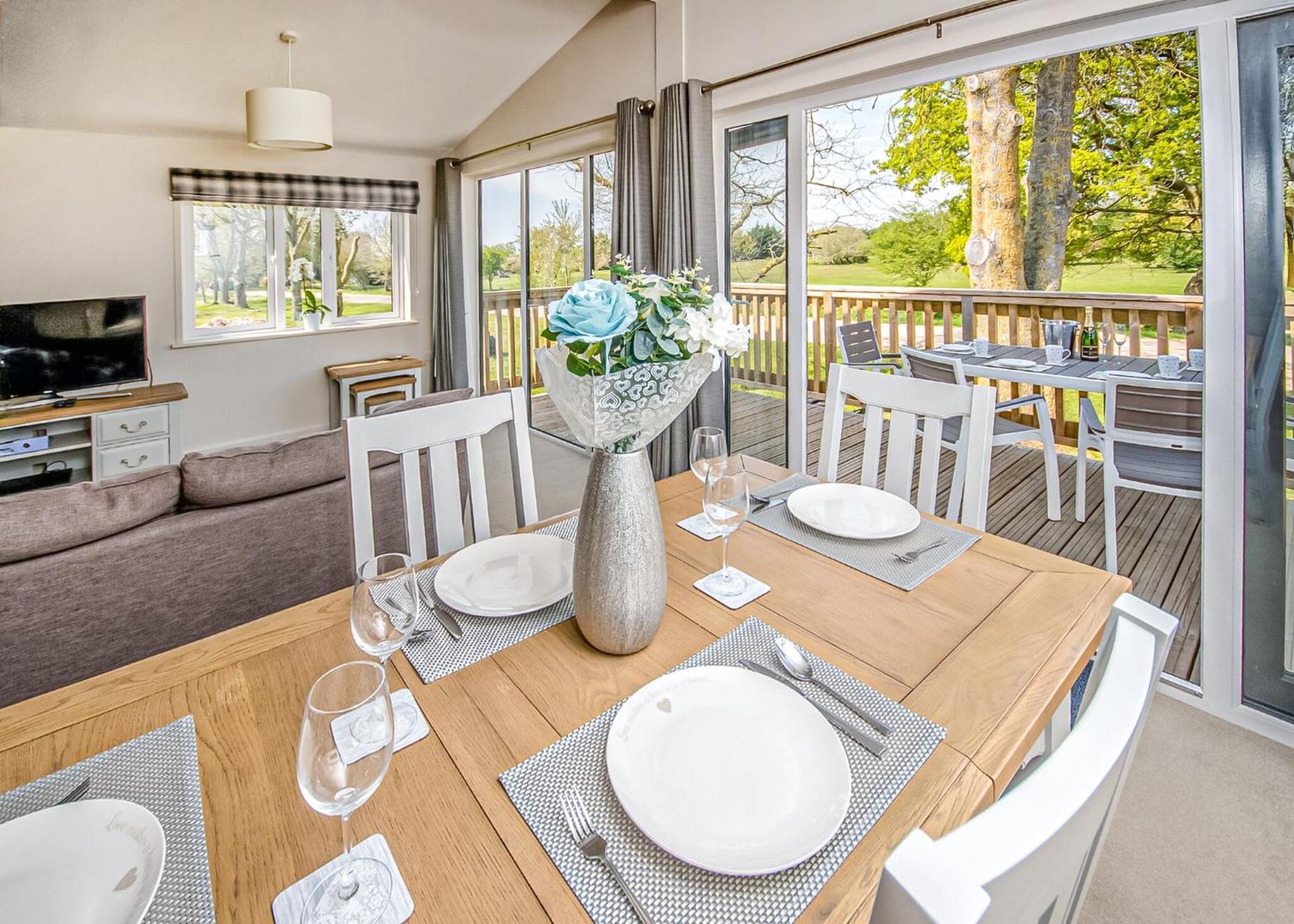Hawthorn Glen Lodges Даунем-Маркет Номер фото